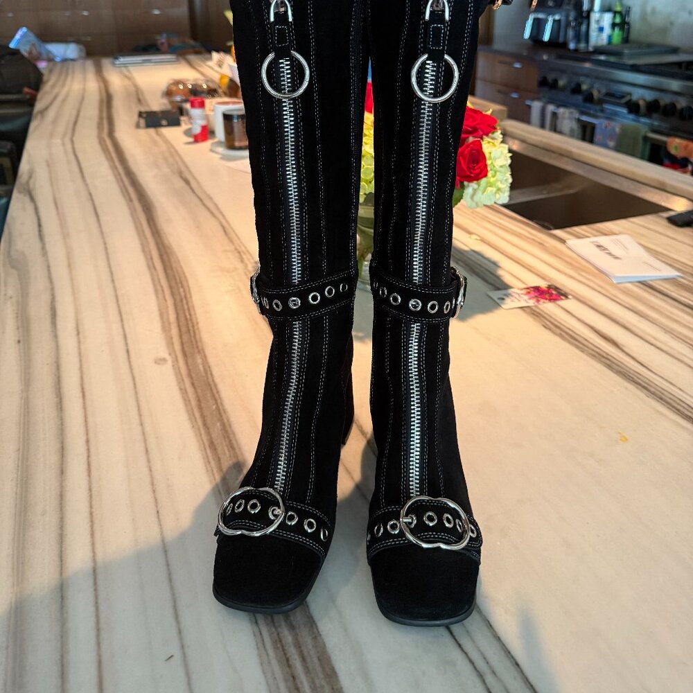 Stunning Jeffrey Campbell Jeniine Heeled Boots in black suede, size 8